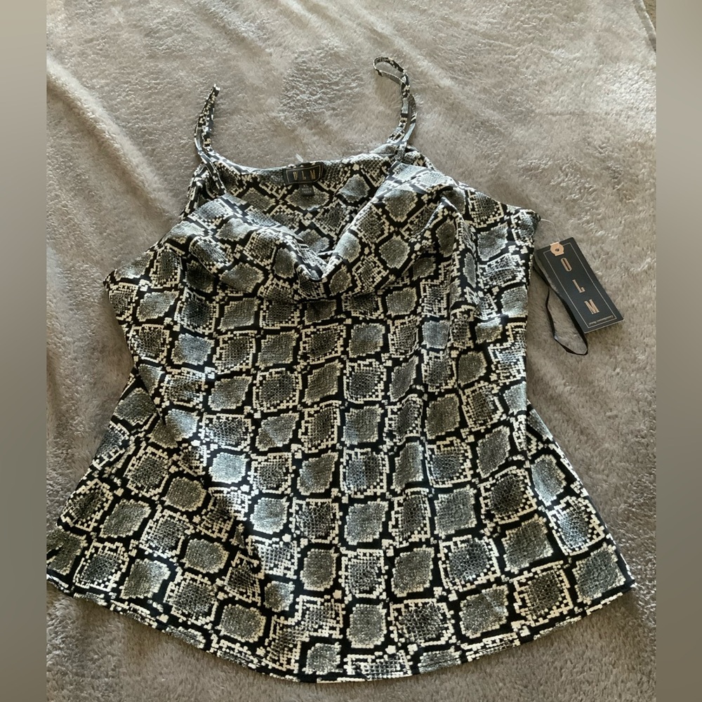 NWT OLM Blouse- size XL